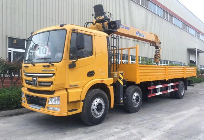 徐工吊機12噸徐工漢風G5一體化前四后四隨車吊圖片展示2 徐工吊機12噸徐工漢風G5一體化前四后四隨車吊圖片展示2