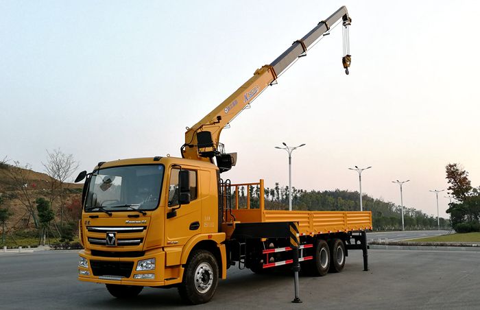 徐工吊機12噸徐工漢風G5一體化前四后四隨車吊