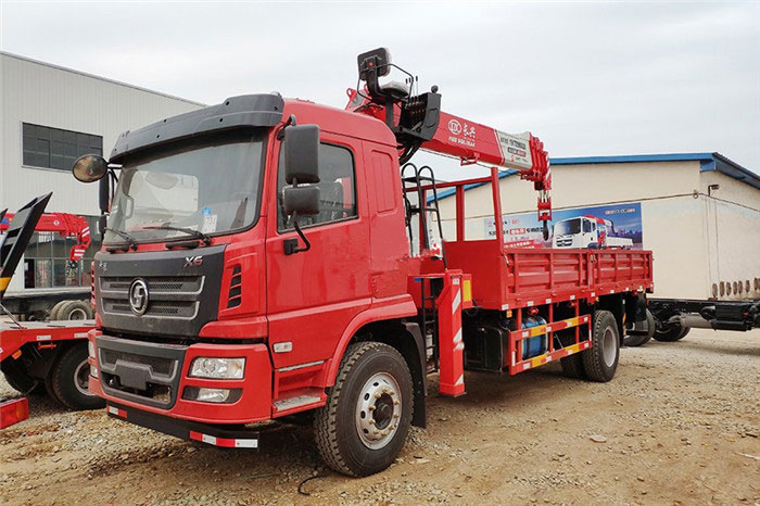 四川綿陽趙總?cè)疃ㄙ?gòu)陜汽軒德長(zhǎng)興8噸隨車吊