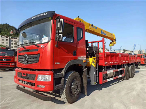 12噸各類型隨車吊價格和首付一覽表