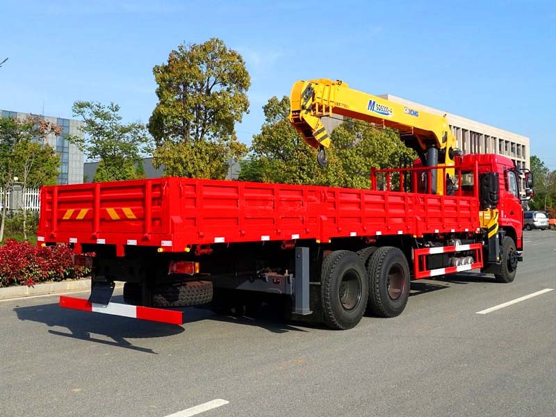 東風(fēng)暢行后八輪徐工12噸隨車吊多少錢一輛?