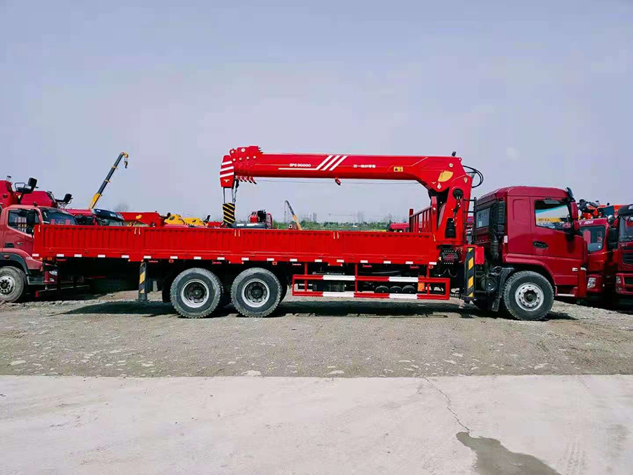 陜汽軒德翼6三一12噸隨車吊