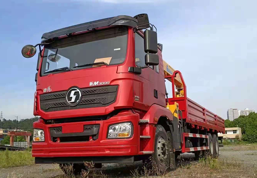 國五徐工12噸隨車吊現車多少錢