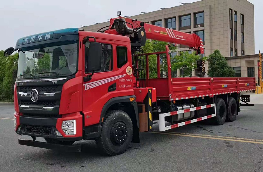 三一12噸SPS30000隨車起重機參數介紹