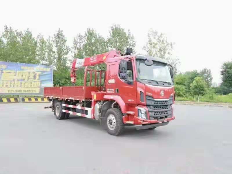 桂林隨車吊在哪里買 隨車吊網點地址