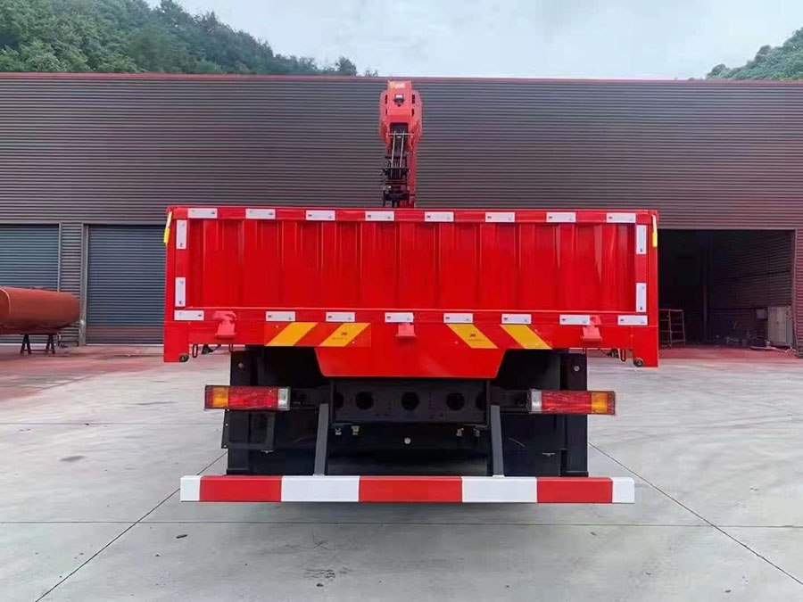 三環昊龍上裝三一8噸隨車吊