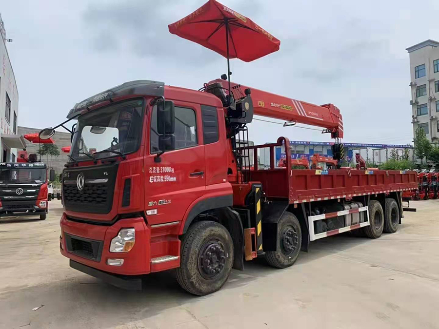 東風天龍三一14噸直臂隨車吊多少錢