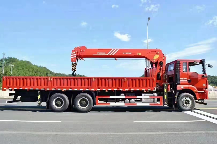 陜汽德龍三一14噸隨車吊