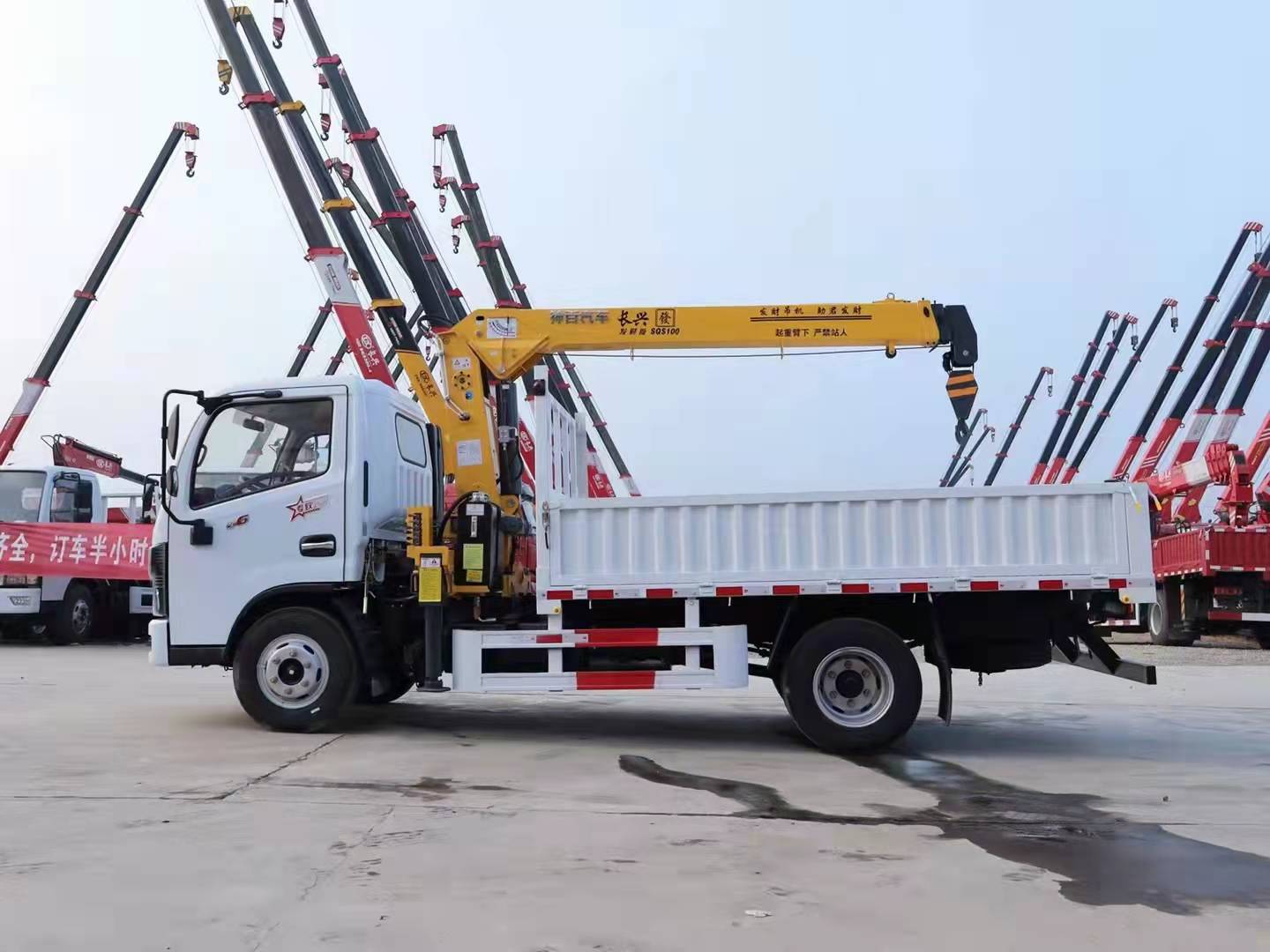 藍(lán)牌隨車吊絕命時刻 喋血力推